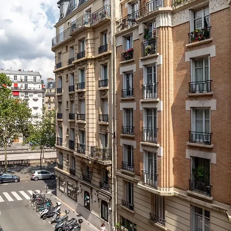 Prestige Dans Le 16ᵉ Appartamento Parigi